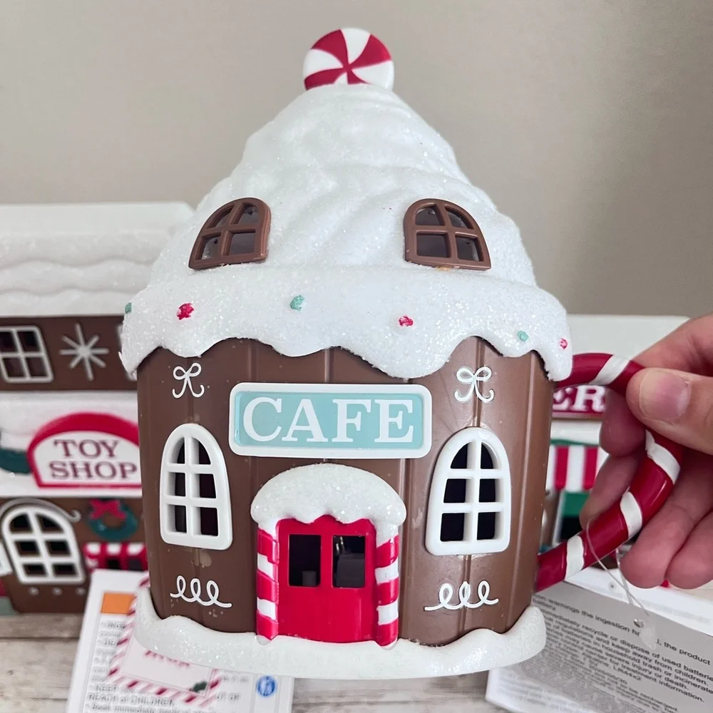 NEW Target Bullseye Playground Light Up Christmas Houses🎀